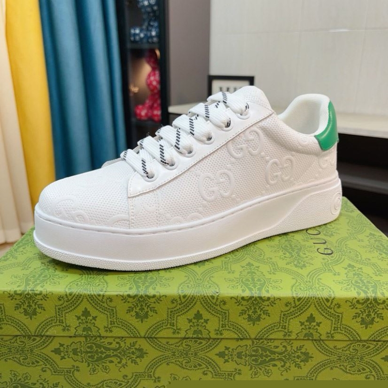 G*u*i casual shoes